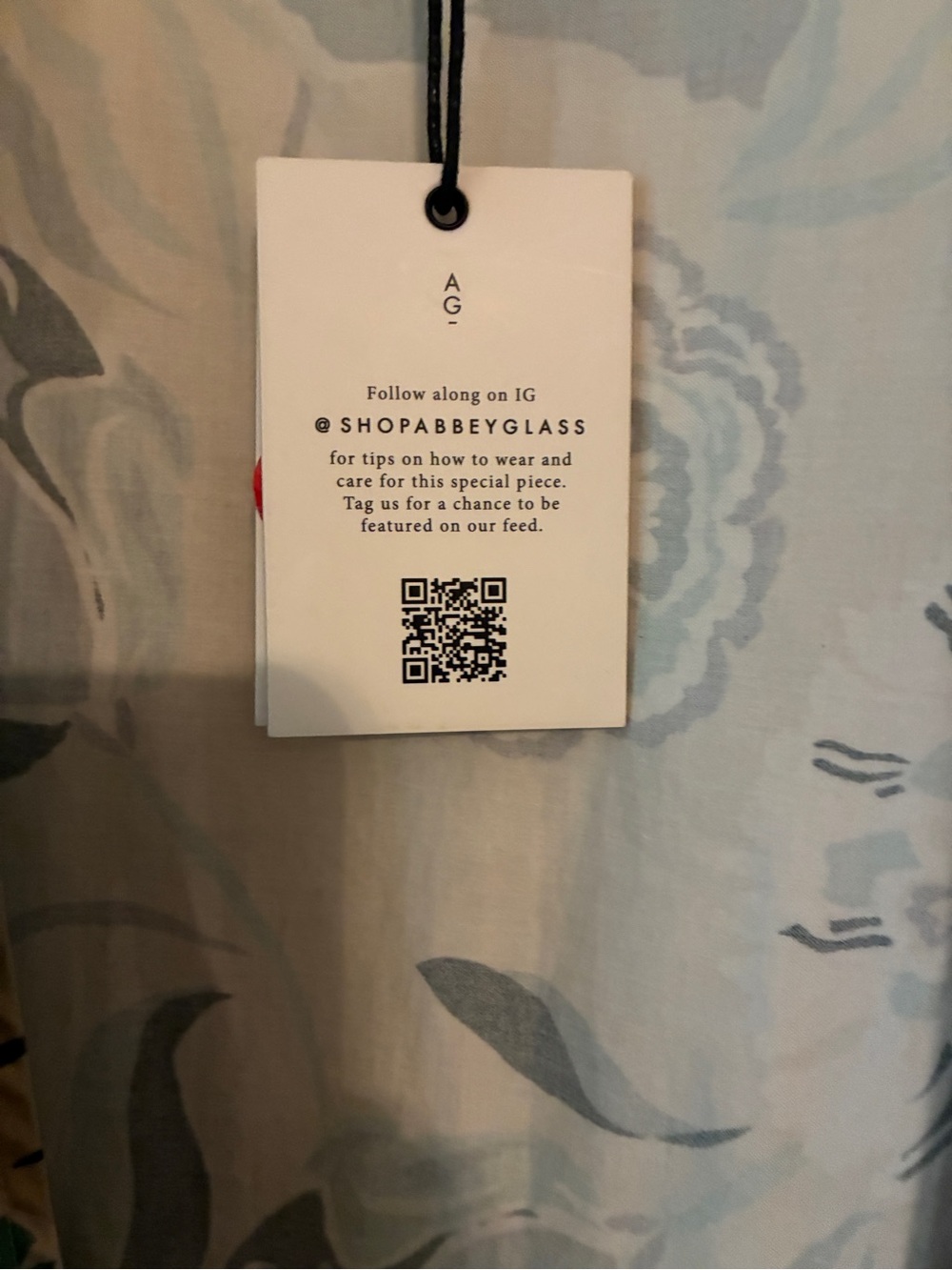 NWT Abbey Glass Diane Wrap Dress in Tan & Teal Floral - Size L - Picture 4 of 6